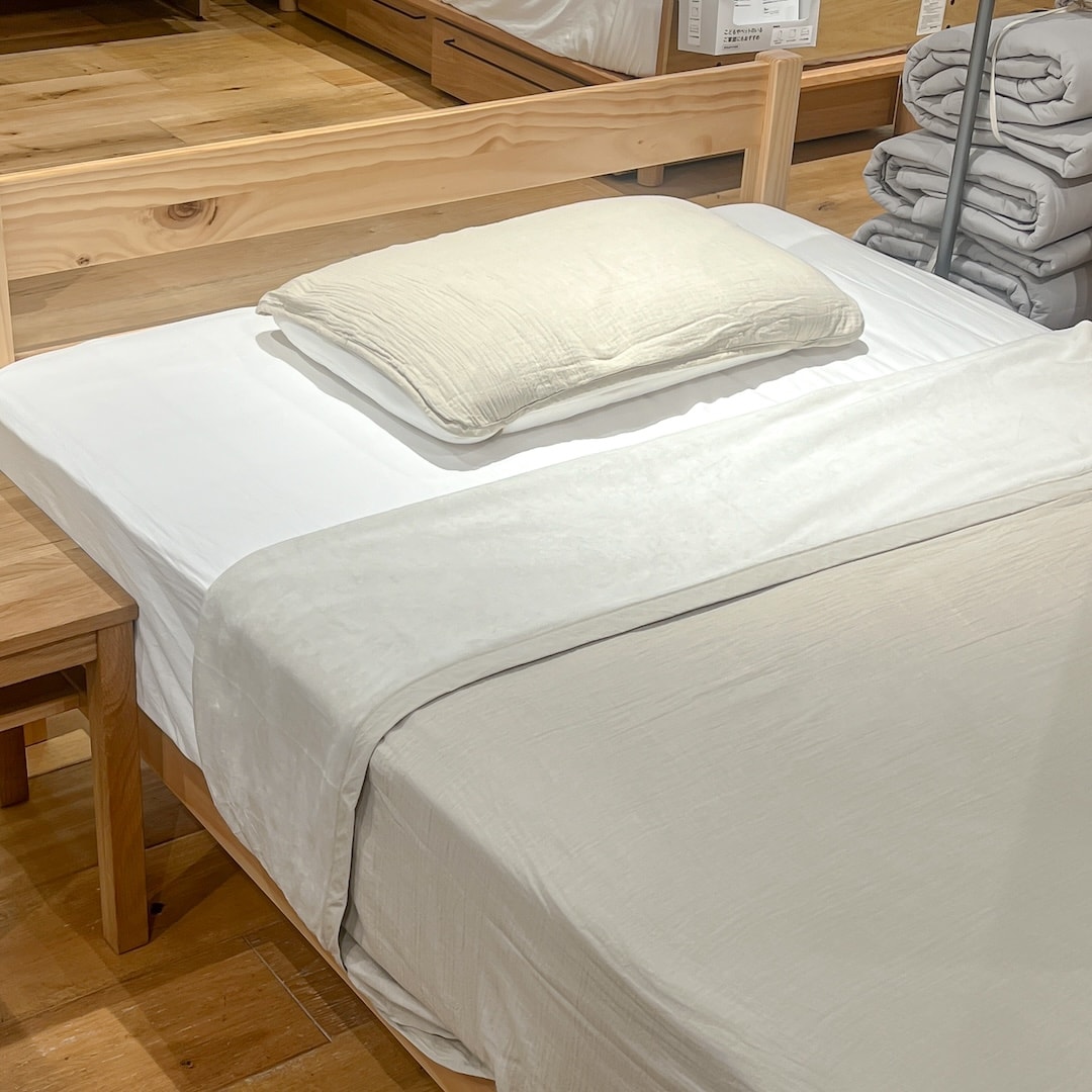 グランフロント大阪】リバーシブル寝具で年中気持ちよく｜ 無印良品